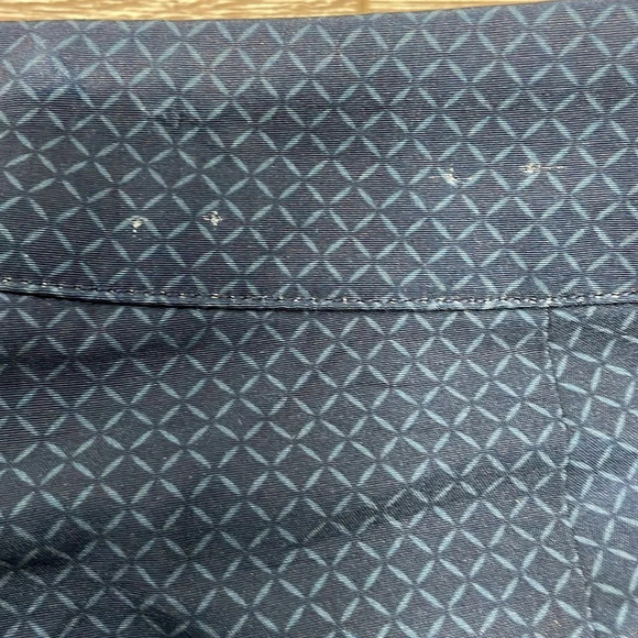 Greg Norman Women’s Flat Front Navy Geometric Print Golf Shorts 0 - Picture 16 of 16
